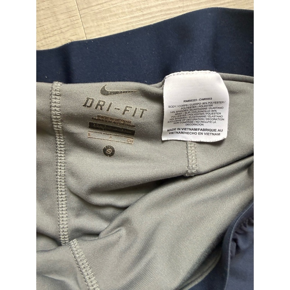 Navy blue gray women's Nike running spandex shorts small - Picture 7 of 7